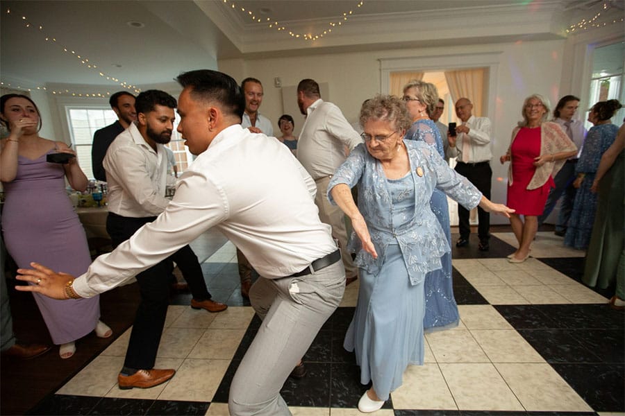 People dancing.